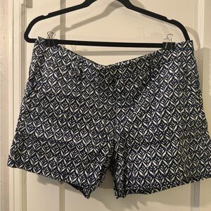 Level 99 Geometric Navy and White Women's Shorts